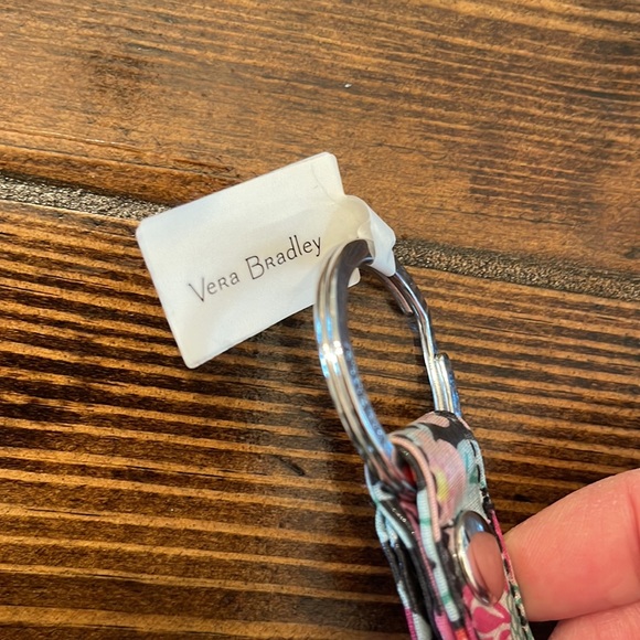🩶 3/$15 🩶 NWT Vera Bradley Keychain - Picture 5 of 5